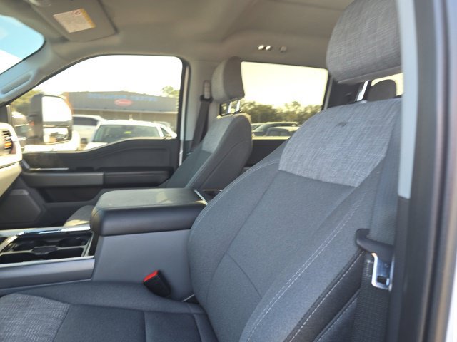 Used 2024 Ford F250 XLT w/ Black Appearance Package AWD/4WD image 12
