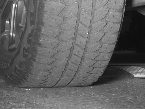 Used 2023 GMC Canyon Denali AWD/4WD image 10