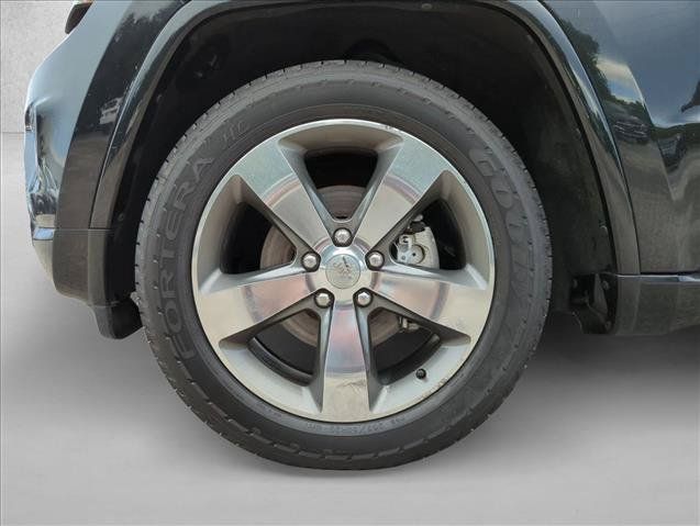 Used 2015 Jeep Grand Cherokee Overland RWD image 24