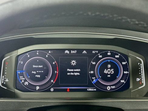Certified 2022 Volkswagen Tiguan SEL R-Line AWD/4WD image 15