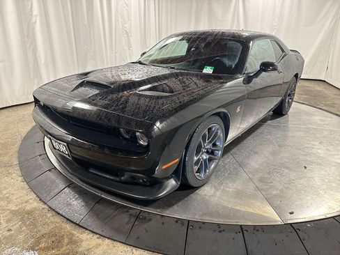 Used 2021 Dodge Challenger R/T Scat Pack w/ Plus Package image 1