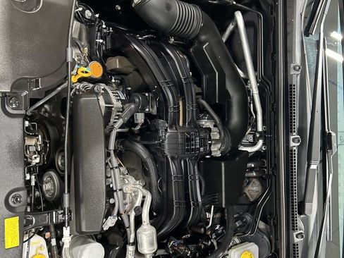 Used 2024 Subaru Crosstrek 2.5i Wilderness w/ Crosstrek Mirror Package image 30