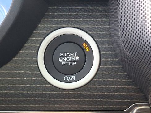 Used 2019 RAM 1500 Limited image 24