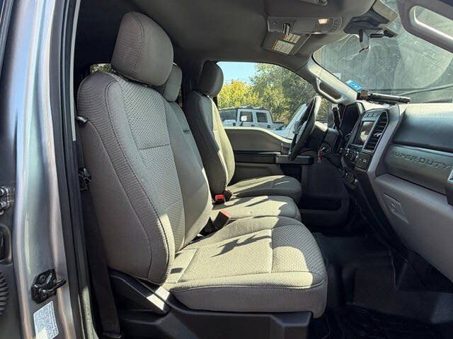Used 2020 Ford F350 XLT AWD/4WD image 23