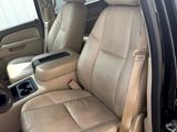 Used 2013 Chevrolet Suburban LT image 5