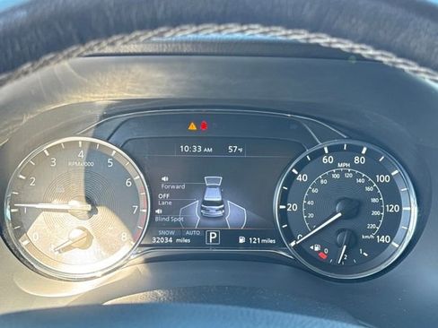 Used 2024 INFINITI QX80 Luxe image 18