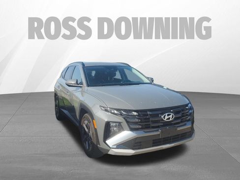 Used 2025 Hyundai Tucson SEL FWD image 3
