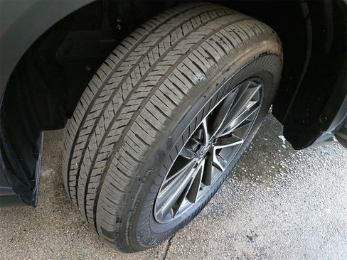 Used 2025 Lexus NX 350h AWD w/ Premium Package image 37