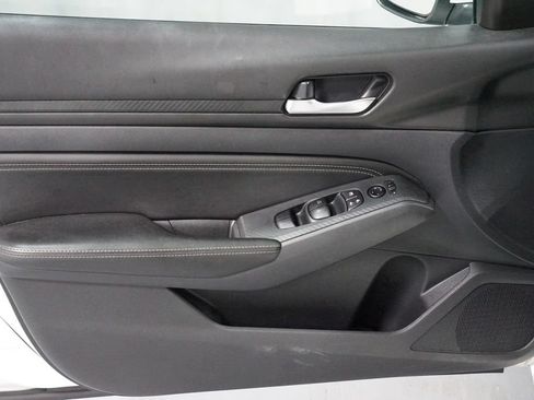 Used 2020 Nissan Altima 2.5 S FWD image 26