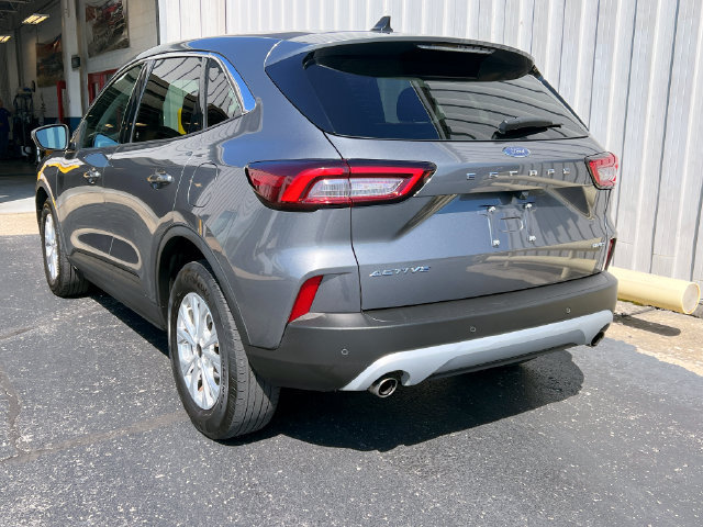 Used 2023 Ford Escape Active w/ Tech Pack #2 AWD/4WD image 5