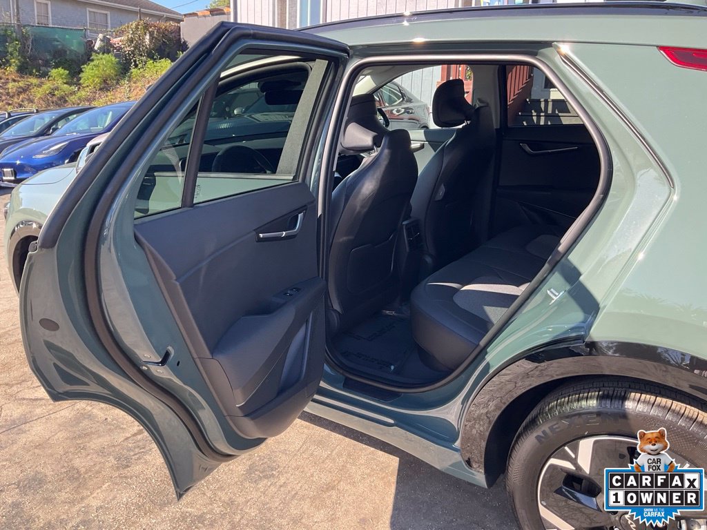 Used 2025 Kia Niro Wind w/ Wind Preserve Package FWD image 25