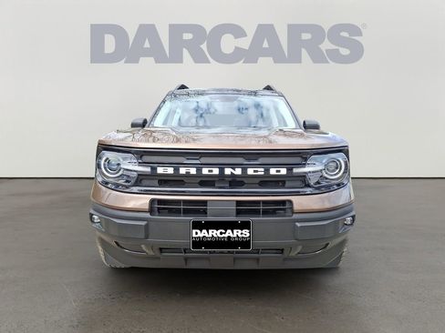 Used 2022 Ford Bronco Sport Outer Banks w/ Tech Package image 2