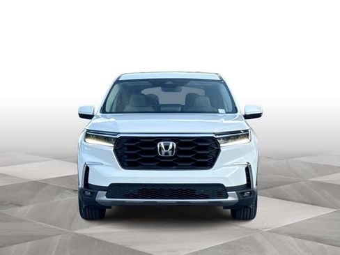 Used 2024 Honda Pilot EX-L image 3