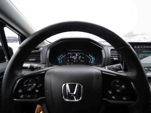 Used 2023 Honda Odyssey Elite image 15