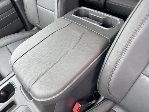 New 2026 GMC Sierra 1500 Denali AWD/4WD image 21