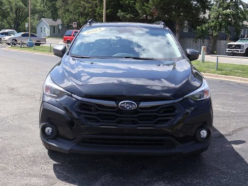 Used 2024 Subaru Crosstrek 2.0i Premium AWD/4WD image 3