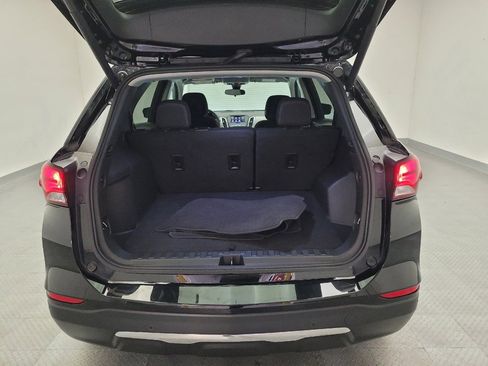 Used 2023 Chevrolet Equinox LT w/ Driver Convenience Package FWD image 29