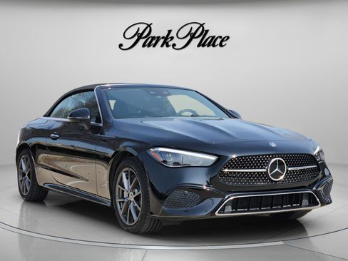 Certified 2024 Mercedes-Benz CLE 300 4MATIC Cabriolet image 3
