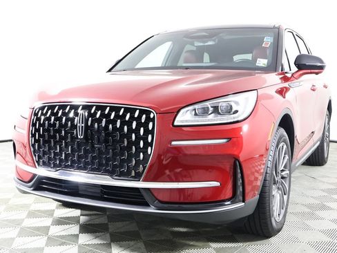 Used 2023 Lincoln Corsair Reserve w/ Equipment Group 201A image 3