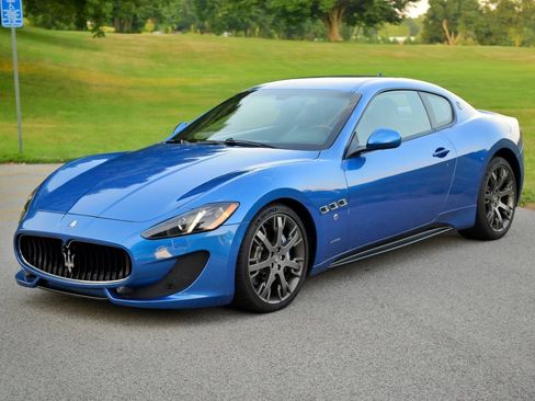 Used 2013 Maserati GranTurismo MC RWD image 26