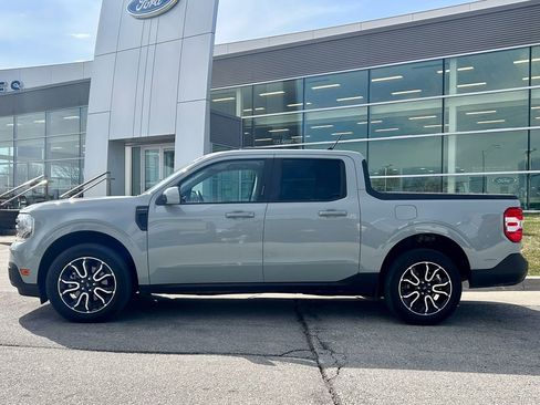 Used 2022 Ford Maverick Lariat w/ Lariat Luxury Package image 3