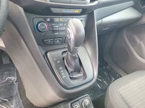 Used 2019 Ford Transit Connect XLT w/ Trailer Tow Package FWD image 30