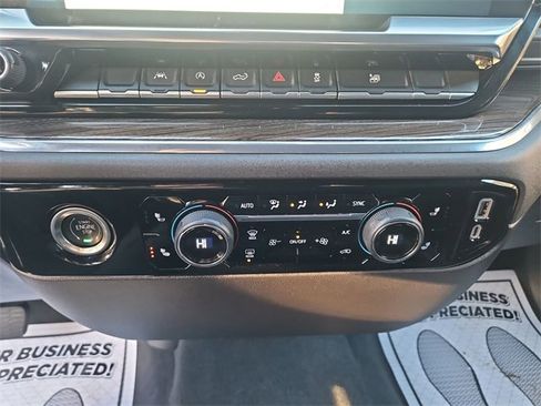 Used 2023 Chevrolet Silverado 1500 LT image 18