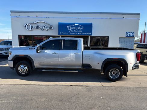 Used 2021 GMC Sierra 3500 Denali w/ Denali Ultimate Package image 1