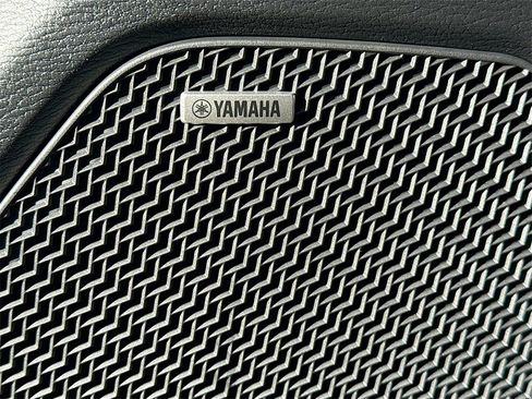 New 2026 Mitsubishi Outlander SE image 19