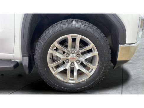 Used 2019 GMC Sierra 1500 SLT w/ SLT Premium Package AWD/4WD image 21