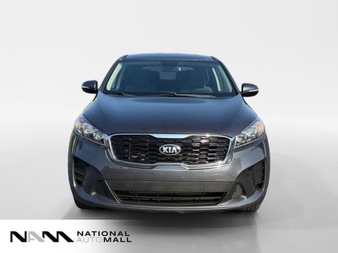 Used 2019 Kia Sorento FWD image 8
