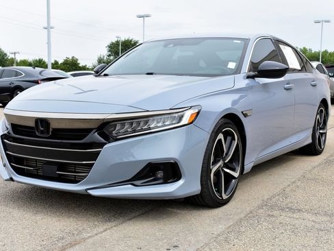 Used 2022 Honda Accord Sport image 1