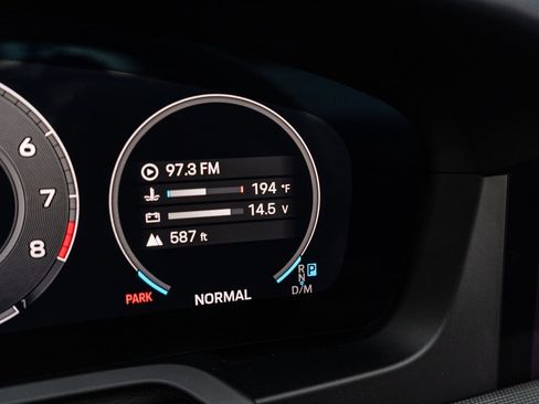 Used 2025 Porsche 911 Carrera w/ Premium Package image 85