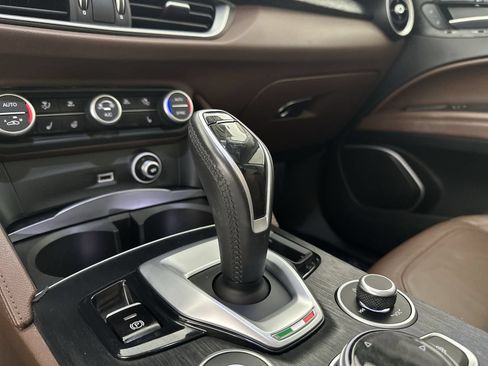 Used 2020 Alfa Romeo Stelvio AWD w/ Cold Weather Package image 20