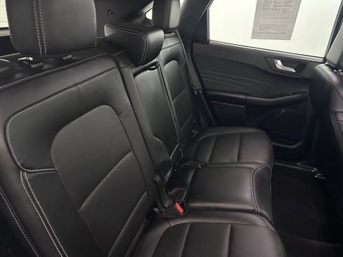 Used 2021 Ford Escape SEL image 31