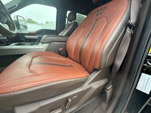Used 2020 Ford F350 King Ranch w/ King Ranch Ultimate Package AWD/4WD image 21