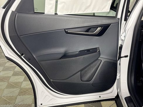 New 2025 Kia EV6 Light w/ Light LR Technology Package image 19