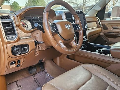 Used 2019 RAM 1500 Limited image 9