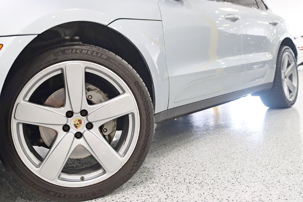 Used 2020 Porsche Macan S AWD/4WD image 4