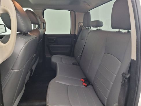 Used 2019 RAM 1500 Tradesman RWD image 18