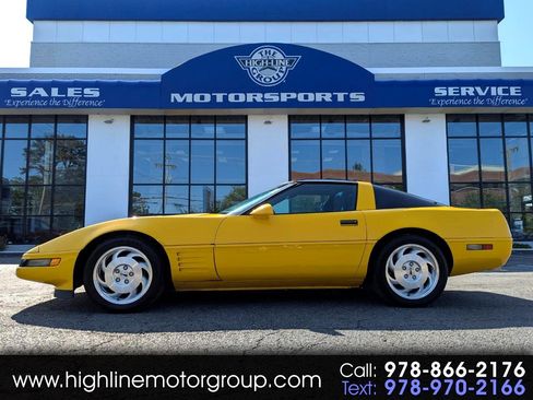 Used 1994 Chevrolet Corvette Coupe image 1