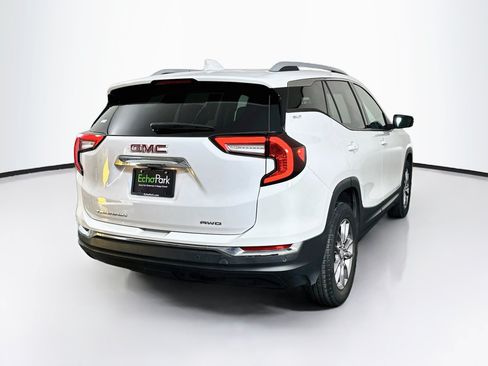 Used 2023 GMC Terrain SLT w/ Infotainment Package II AWD/4WD image 9