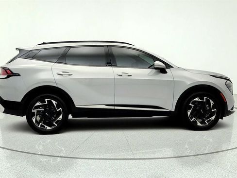 Used 2025 Kia Sportage SX FWD image 4