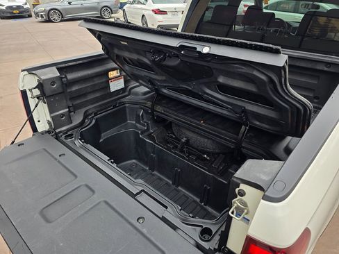 Used 2017 Honda Ridgeline RTL image 18