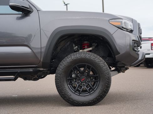 Used 2021 Toyota Tacoma TRD Pro AWD/4WD image 11