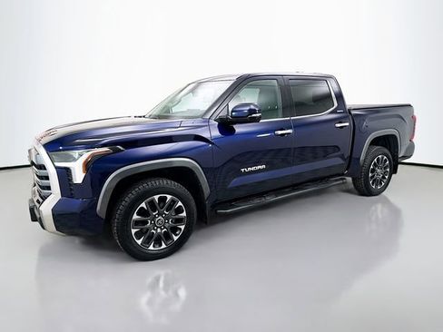 Used 2022 Toyota Tundra Limited image 3