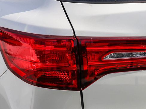 Used 2016 Acura MDX FWD w/ Technology Package image 7