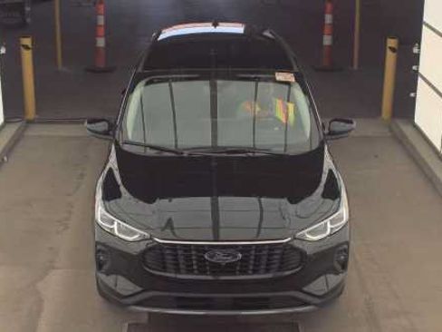 Used 2025 Ford Escape Platinum AWD/4WD image 3