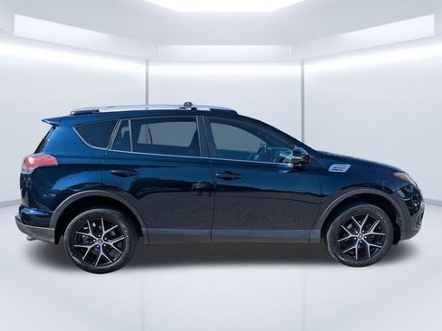Used 2017 Toyota RAV4 SE w/ Advanced Technology Package AWD/4WD image 3