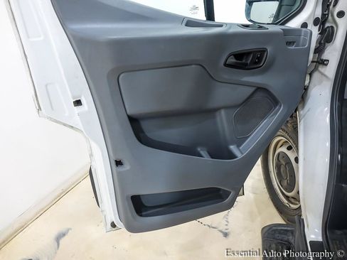 Used 2017 Ford Transit 250 148 Medium Roof RWD image 15